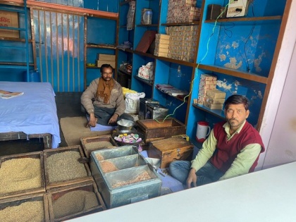 Uttar Pradesh polls: Famed 'Mainpuri tobacco' sellers facing challenges, seek reduction in taxes | Uttar Pradesh polls: Famed 'Mainpuri tobacco' sellers facing challenges, seek reduction in taxes