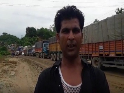 Monsoon, lack of labour due to COVID-19 badly hit national highway 8 in Tripura | Monsoon, lack of labour due to COVID-19 badly hit national highway 8 in Tripura