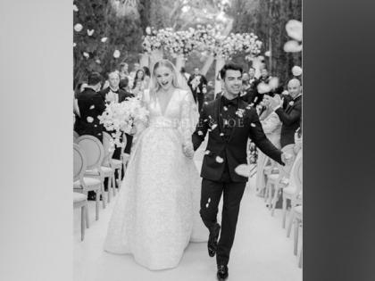 Sophie Turner, Joe Jonas share first photo from wedding and it is absolutely breathtaking! | Sophie Turner, Joe Jonas share first photo from wedding and it is absolutely breathtaking!