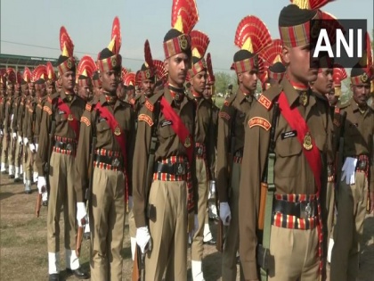 J-K: BSF passing out parade for 242 recruits held in Srinagar | J-K: BSF passing out parade for 242 recruits held in Srinagar