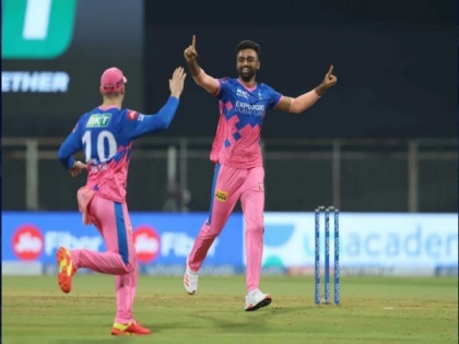 COVID-19: Jaydev Unadkat to donate 10 per cent of IPL salary to help provide essential medical resources | COVID-19: Jaydev Unadkat to donate 10 per cent of IPL salary to help provide essential medical resources