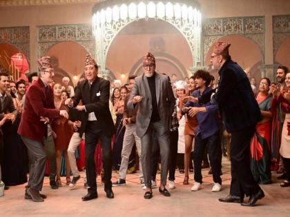 Sooraj Barjatya's next 'Uunchai' starring Amitabh Bachchan to release on November 11 | Sooraj Barjatya's next 'Uunchai' starring Amitabh Bachchan to release on November 11 Sooraj Barjatya's next 'Uunchai' starring Amitabh Bachchan to release on November 11 | Sooraj Barjatya's next 'Uunchai' starring Amitabh Bachchan to release on November 11