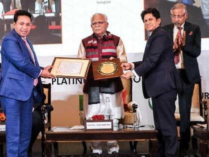 CM Haryana honored Signature Global Group for developing remarkable real estate projects | CM Haryana honored Signature Global Group for developing remarkable real estate projects