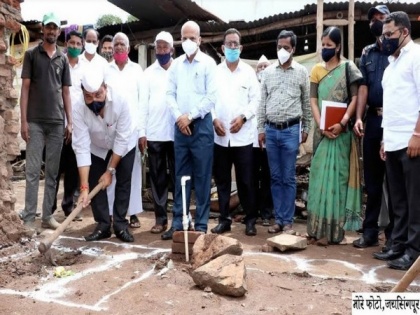 Elan Foundation and Salman Khan begin reconstruction of houses for flood-hit victims in Kolhapur, Maharashtra | Elan Foundation and Salman Khan begin reconstruction of houses for flood-hit victims in Kolhapur, Maharashtra
