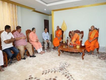 King Monk blesses Pancham Dham Trust to start developing Sanatan Buddha University in Cambodia | King Monk blesses Pancham Dham Trust to start developing Sanatan Buddha University in Cambodia