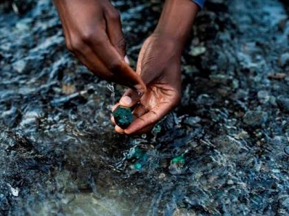 Outsiders eyeing mineral wealth in Afghanistan amid financial crisis | Outsiders eyeing mineral wealth in Afghanistan amid financial crisis