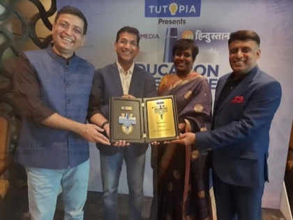 Zee Hindustan confers 'The Most Promising Edtech Brand' Award to Infinity Learn by Sri Chaitanya | Zee Hindustan confers 'The Most Promising Edtech Brand' Award to Infinity Learn by Sri Chaitanya