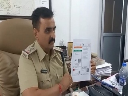 Indore Police arrests two for making fake documents | Indore Police arrests two for making fake documents