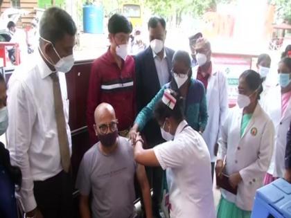 India administers over 56 lakh COVID-19 vaccine doses in last 24 hrs, cumulative coverage exceeds 105.43 cr | India administers over 56 lakh COVID-19 vaccine doses in last 24 hrs, cumulative coverage exceeds 105.43 cr