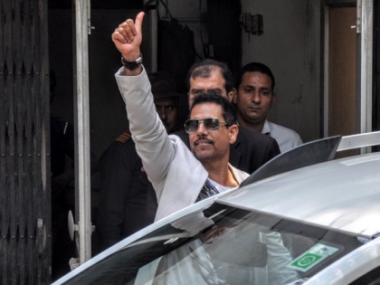 Delhi Court allows Vadra to travel abroad for treatment and business | Delhi Court allows Vadra to travel abroad for treatment and business