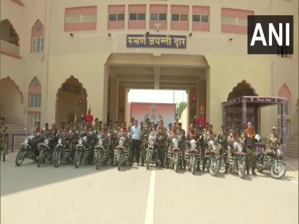 Punjab: Bike rally of specially-abled soldiers reaches Attari-Wagah border in Amritsar | Punjab: Bike rally of specially-abled soldiers reaches Attari-Wagah border in Amritsar