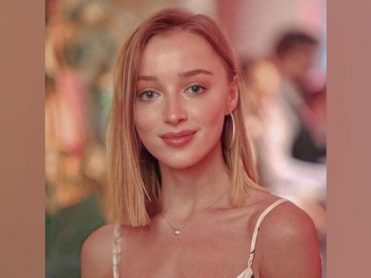 Phoebe Dynevor shares anecdotes from 'Bridgerton' sets, reveals Kim texted her after show came out | Phoebe Dynevor shares anecdotes from 'Bridgerton' sets, reveals Kim texted her after show came out