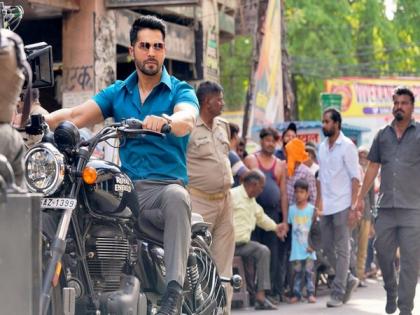 Check out Varun Dhawan's dapper look from the sets of 'Bawaal' | Check out Varun Dhawan's dapper look from the sets of 'Bawaal'