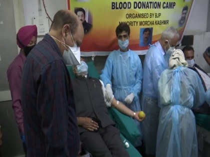 On 7 yrs of NDA govt, BJP workers donate blood in Srinagar | On 7 yrs of NDA govt, BJP workers donate blood in Srinagar