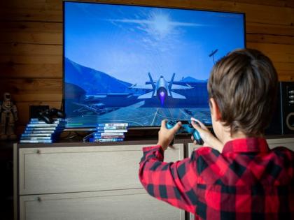 Study finds reading may improve with action video games | Study finds reading may improve with action video games