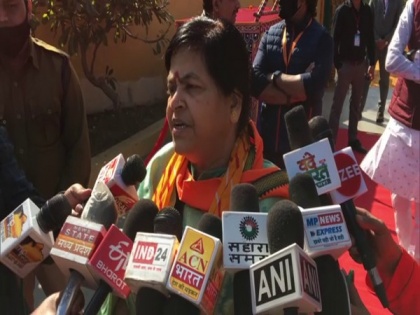 'Perform yagna, COVID third wave won't touch India': MP Minister Usha Thakur | 'Perform yagna, COVID third wave won't touch India': MP Minister Usha Thakur