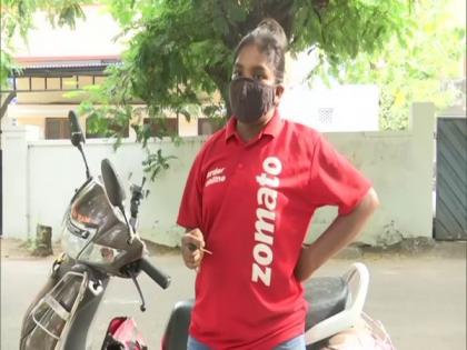 Daughter of daily wagers in Hyderabad becomes food delivery executive to support studies, parents | Daughter of daily wagers in Hyderabad becomes food delivery executive to support studies, parents