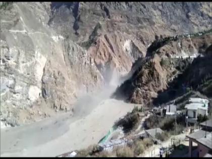 U'khand glacier burst: CM Rawat cautions people against rumours, says No rise of water-level in Joshimath | U'khand glacier burst: CM Rawat cautions people against rumours, says No rise of water-level in Joshimath U'khand glacier burst: CM Rawat cautions people against rumours, says No rise of water-level in Joshimath | U'khand glacier burst: CM Rawat cautions people against rumours, says No rise of water-level in Joshimath