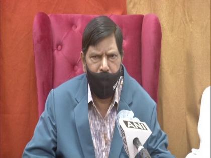 BJP will form next government in Bengal, 'goonda raj' can be seen in state: Athawale | BJP will form next government in Bengal, 'goonda raj' can be seen in state: Athawale BJP will form next government in Bengal, 'goonda raj' can be seen in state: Athawale | BJP will form next government in Bengal, 'goonda raj' can be seen in state: Athawale