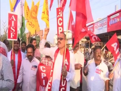 Bandh observed in Andhra against privatisation of Visakhapatnam Steel Plant | Bandh observed in Andhra against privatisation of Visakhapatnam Steel Plant