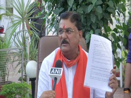 So-called intellectuals returning awards in support of farmers' protests are not patriots: MP Agri Minister | So-called intellectuals returning awards in support of farmers' protests are not patriots: MP Agri Minister