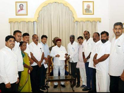 Restroom recording case: K’taka BJP meets Governor, asks for SIT probe | Restroom recording case: K’taka BJP meets Governor, asks for SIT probe Restroom recording case: K’taka BJP meets Governor, asks for SIT probe | Restroom recording case: K’taka BJP meets Governor, asks for SIT probe