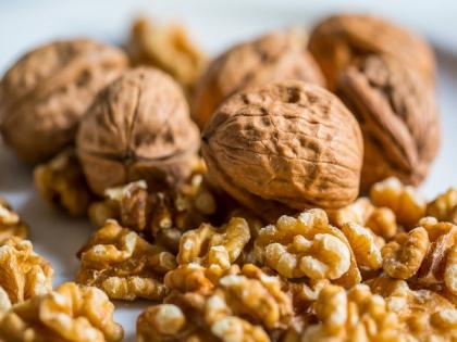 Imported Chinese walnuts create challenges for local farmers in PoK | Imported Chinese walnuts create challenges for local farmers in PoK