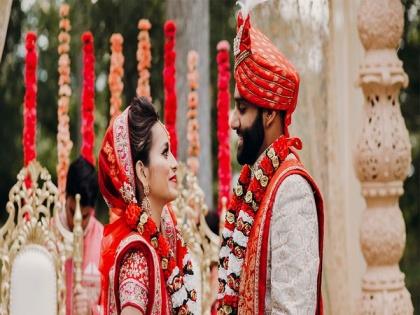 92 pc Indian singles looking for love in matrimony: BharatMatrimony Valentine's Day Survey | 92 pc Indian singles looking for love in matrimony: BharatMatrimony Valentine's Day Survey