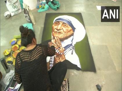 Ahead of Diwali, several artists made 70 rangolis at art gallery in Gujarat | Ahead of Diwali, several artists made 70 rangolis at art gallery in Gujarat Ahead of Diwali, several artists made 70 rangolis at art gallery in Gujarat | Ahead of Diwali, several artists made 70 rangolis at art gallery in Gujarat