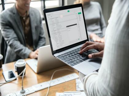 Workplace interruptions lead to physical stress | Workplace interruptions lead to physical stress Workplace interruptions lead to physical stress | Workplace interruptions lead to physical stress