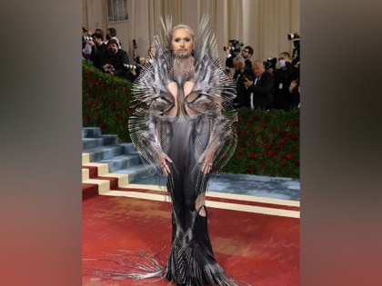 'Mystery Man' gets confused for Jared Leto at Met Gala 2022's red carpet | 'Mystery Man' gets confused for Jared Leto at Met Gala 2022's red carpet