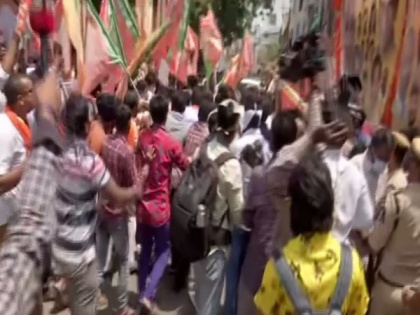 Telangana's BJYM stages protest, demands employment for youth | Telangana's BJYM stages protest, demands employment for youth