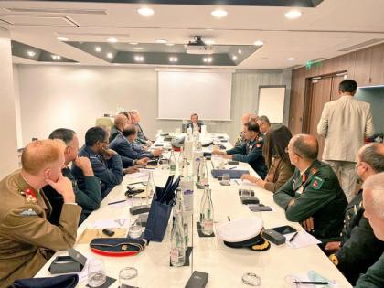 Indian envoy holds discussion with visiting National Defence College delegation in France | Indian envoy holds discussion with visiting National Defence College delegation in France