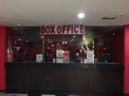 Indore administration allows reopening cinema halls, but they remain shut | Indore administration allows reopening cinema halls, but they remain shut