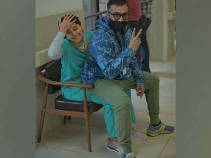 Taapsee Pannu shares BTS picture from sets of 'Dobaaraa' | Taapsee Pannu shares BTS picture from sets of 'Dobaaraa'