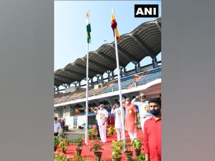 Yediyurappa participates in Karnataka Rajyotsava celebrations | Yediyurappa participates in Karnataka Rajyotsava celebrations Yediyurappa participates in Karnataka Rajyotsava celebrations | Yediyurappa participates in Karnataka Rajyotsava celebrations