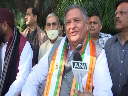 Congress is not as it was at Nehru's time, says Yoganand Shastri on joining NCP | Congress is not as it was at Nehru's time, says Yoganand Shastri on joining NCP