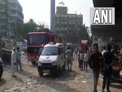 3 sanitation workers die while cleaning septic tank in Mumbai | 3 sanitation workers die while cleaning septic tank in Mumbai