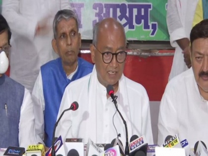 BJP selling assets created by Congress: Digvijaya Singh | BJP selling assets created by Congress: Digvijaya Singh