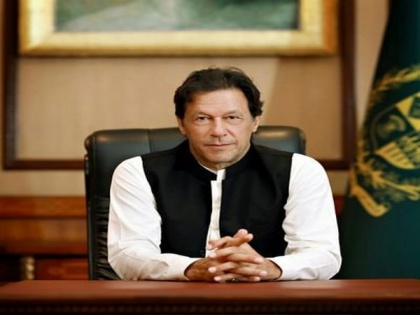 Taliban are normal civilians, not military outfits, says Imran Khan | Taliban are normal civilians, not military outfits, says Imran Khan