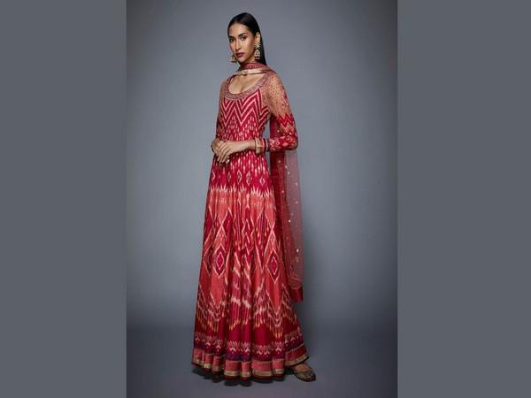 nykaa fashion suits