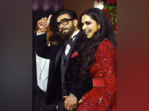 Deepika Padukone Ranveer Singhs 4th Wedding Anniversary Die Hard Fans Pour Wishes