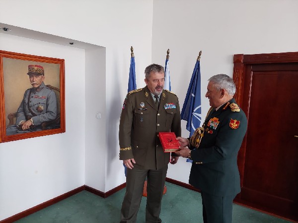 Cds Gen Rawat Meets Czech Army S Chief Of General Staff Discusses