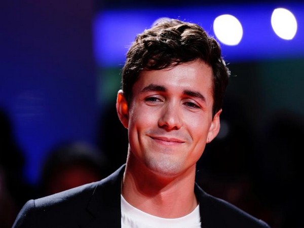 Disney's 'The Little Mermaid' finds Prince Eric in Jonah Hauer-King ...