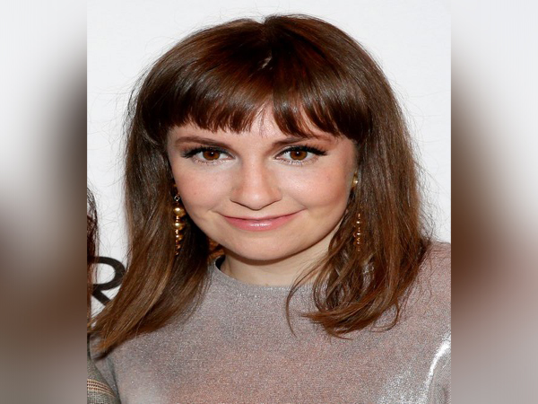lena dunham untitled short stories