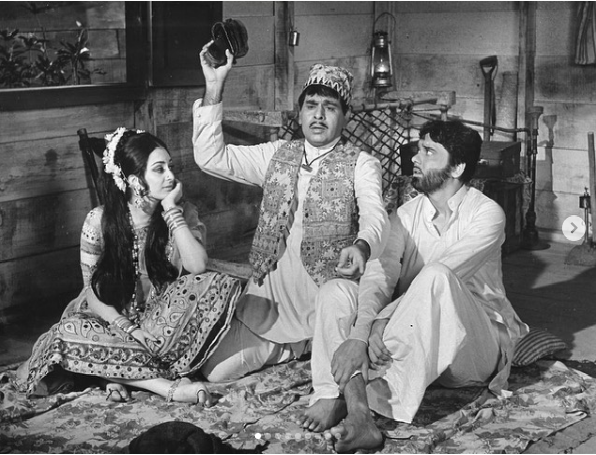 Saira Banu Shares Snippet Of Dilip Kumar's 'most Spell-binding ...