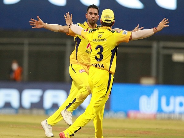 IPL 2021: Ravi Shastri hails Deepak Chahar's 'super ...