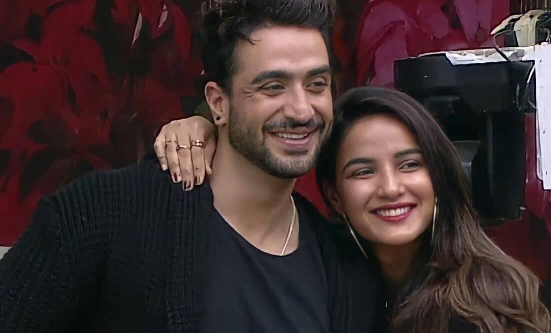 Aly Goni Sends An Expensive Morning Surprise For GF, Jasmin Bhasin, Its  Cost Will Leave You Shocked