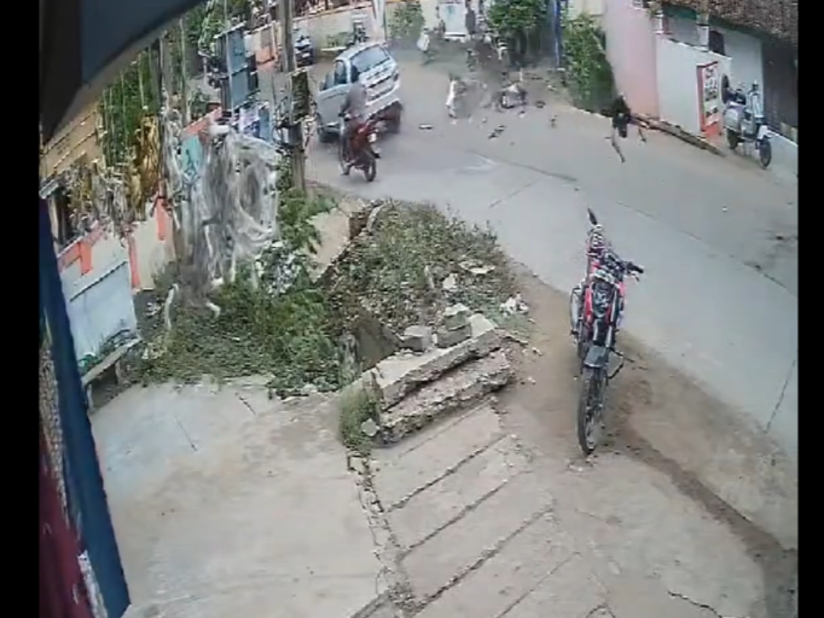 Andhra Pradesh Accident: 20-Year-Old Dies After Speeding Car Collides With  Bike in West Godavari; CCTV Video Goes Viral - www.lokmattimes.com