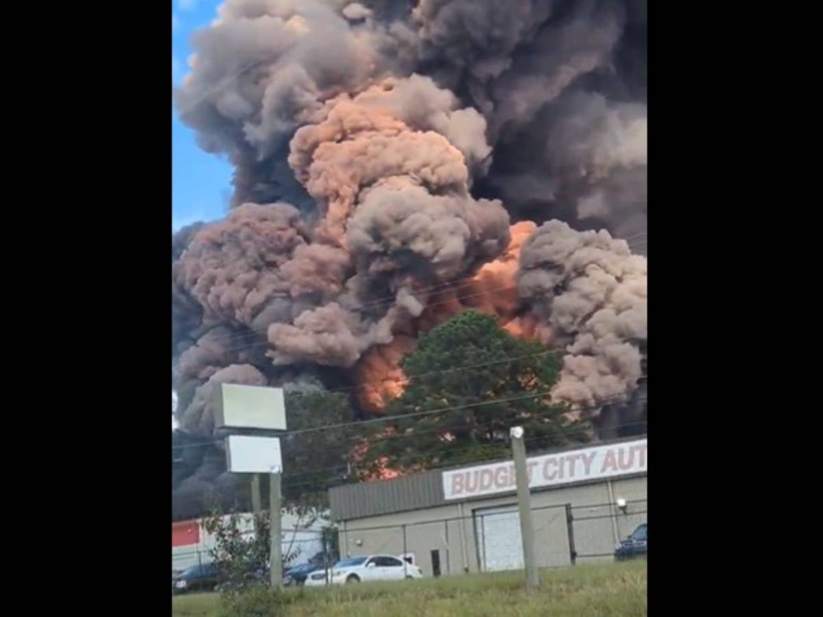 US BioLab Chemical Plant Fire Video: Interstate Closed, Residents ...